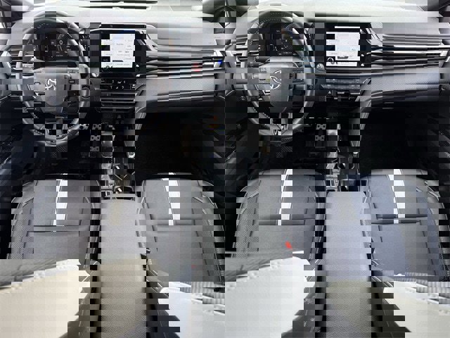 Used 2025 Toyota Camry SE image 11