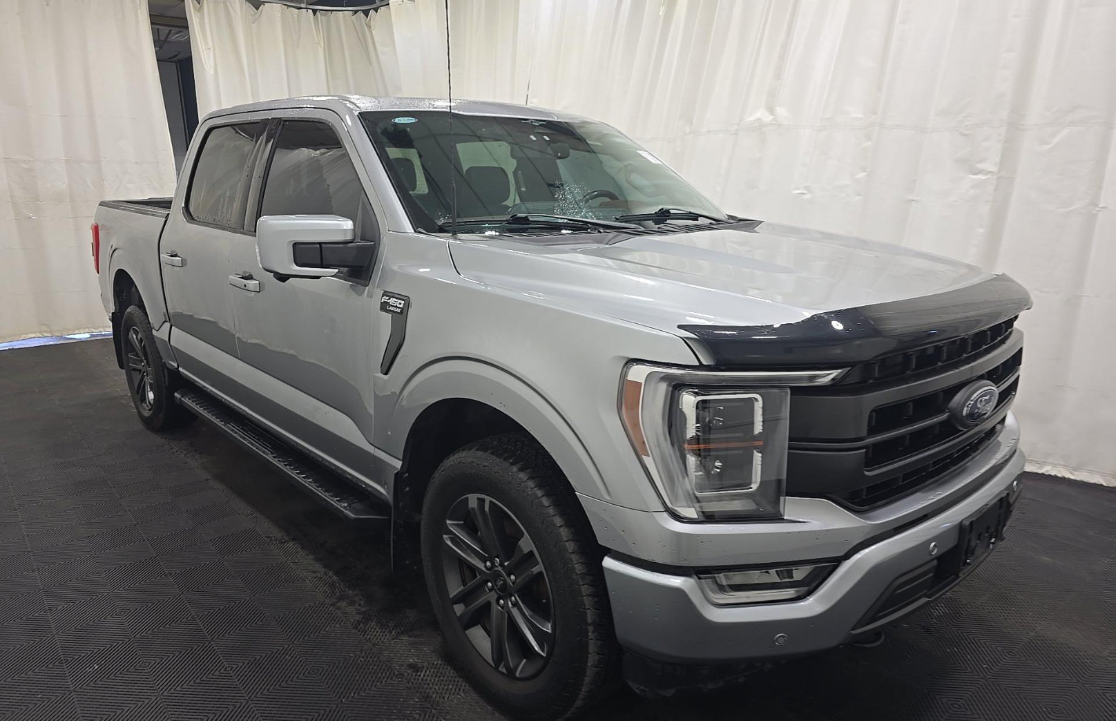 Used 2023 Ford F150 Lariat w/ Equipment Group 502A High AWD/4WD image 3