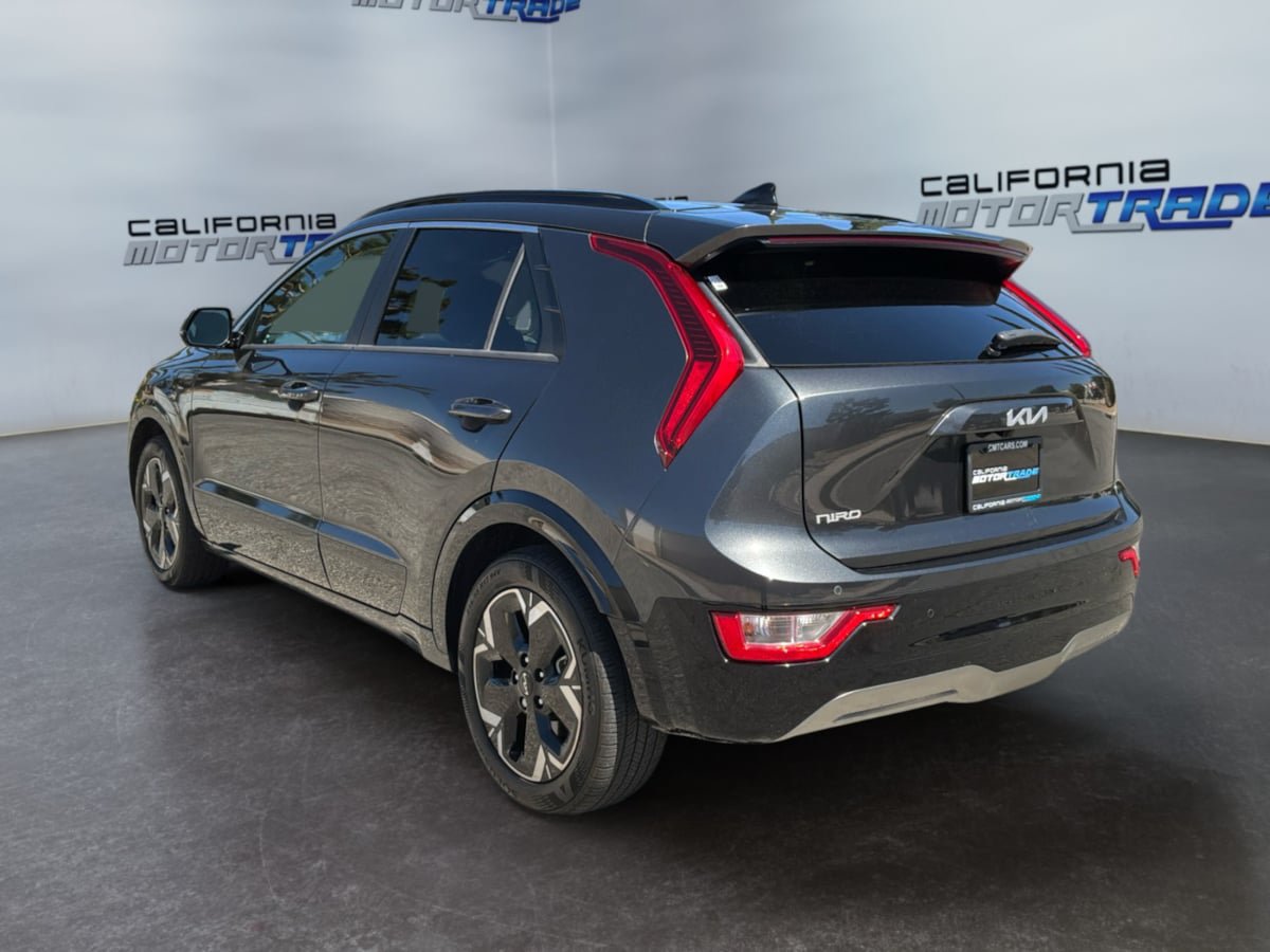 Used 2023 Kia Niro Wind FWD image 7
