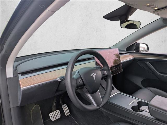 Used 2024 Tesla Model Y Performance AWD/4WD image 9