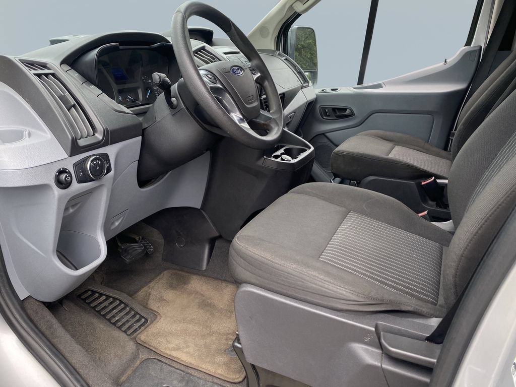 Used 2018 Ford Transit 350 XLT RWD image 10