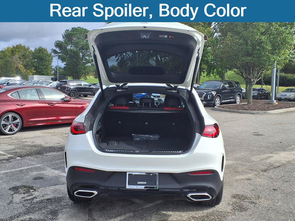 Used 2026 Mercedes-Benz GLC 300 4MATIC image 10