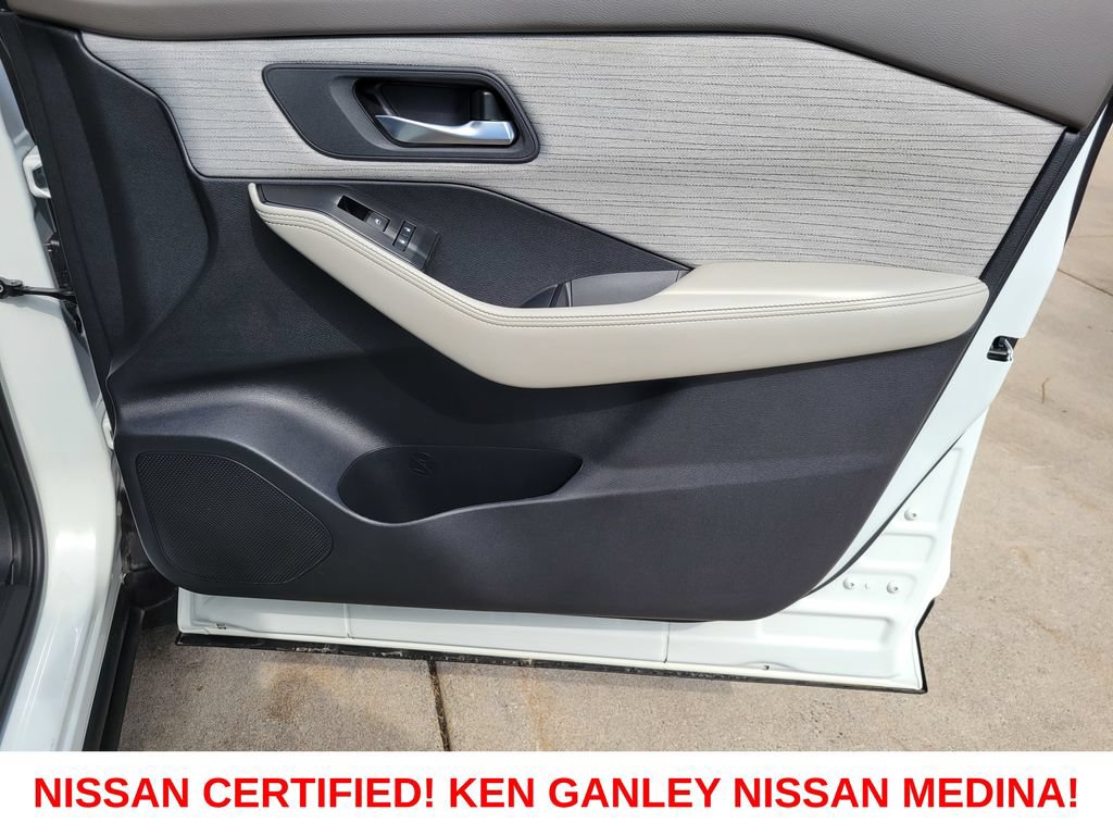 Certified 2023 Nissan Rogue SV AWD/4WD image 50