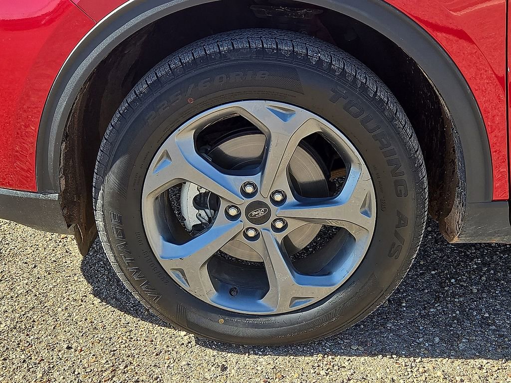 Used 2025 Ford Escape ST-Line Select image 10