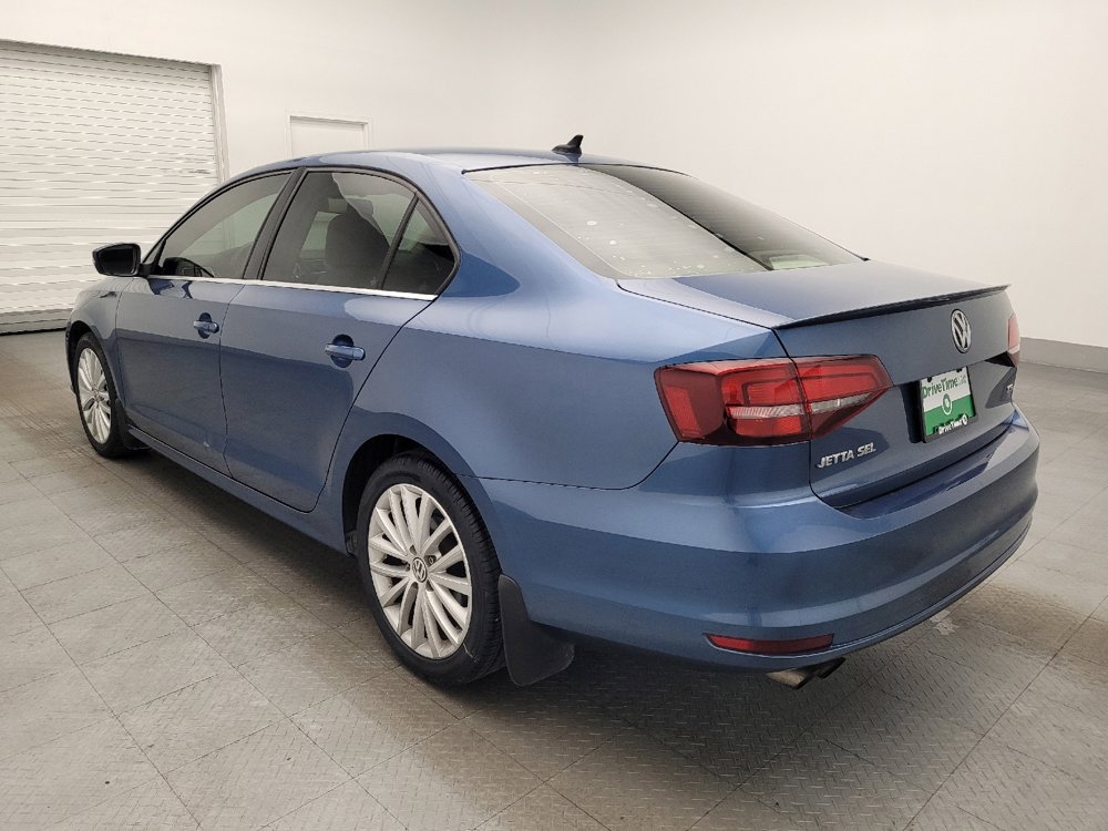 Used 2016 Volkswagen Jetta SEL w/ Lighting Package FWD image 5