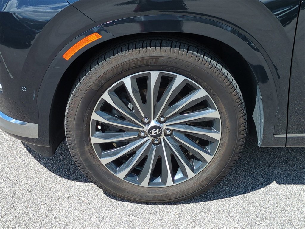 Used 2023 Hyundai Palisade Calligraphy w/ Cargo Package image 12