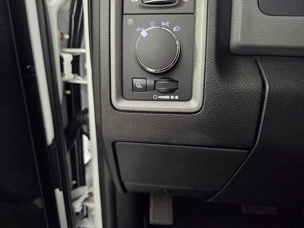 Used 2017 RAM 1500 Tradesman w/ Popular Equipment Group RWD image 21
