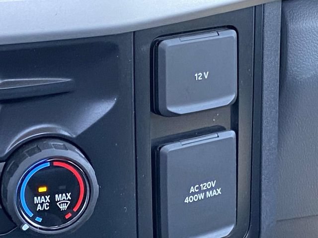 New 2025 Ford F550 4x4 Regular Cab Super Duty image 21