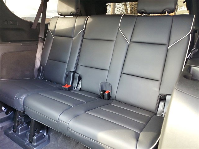 Certified 2025 Cadillac Escalade ESV Sport w/ Touring Package image 28