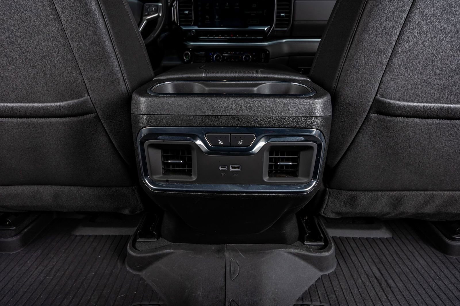 Used 2024 Chevrolet Silverado 2500 LTZ w/ LTZ Premium Package image 31