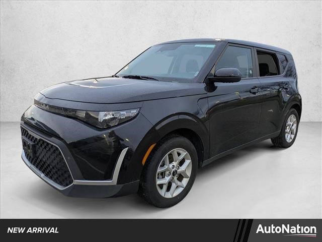 Used 2024 Kia Soul LX w/ Option Group 015