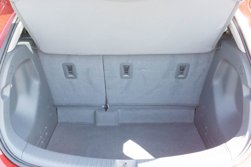 Used 2020 Chevrolet Bolt LT image 16