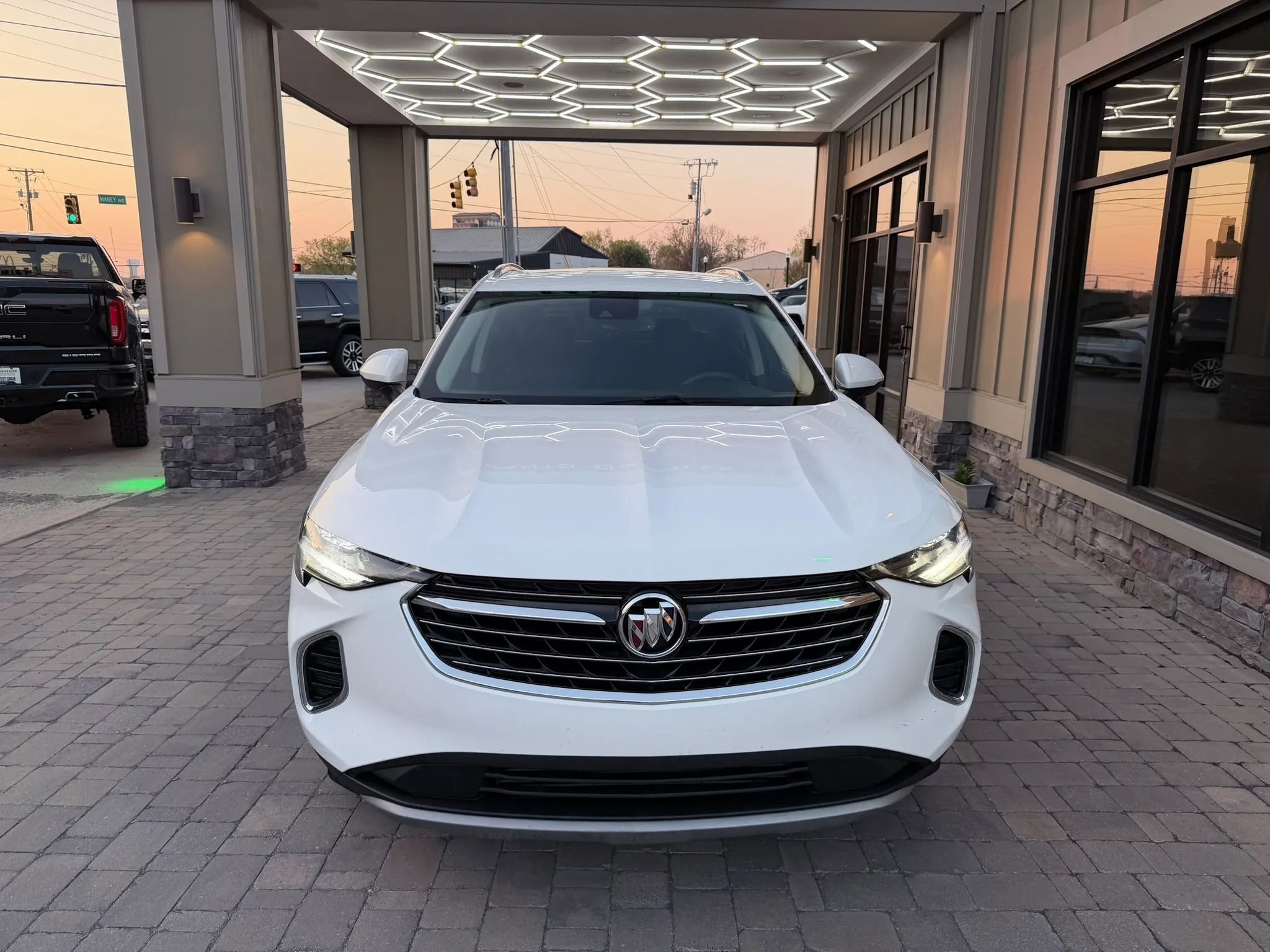 Used 2022 Buick Envision Preferred w/ Safety Package FWD image 8