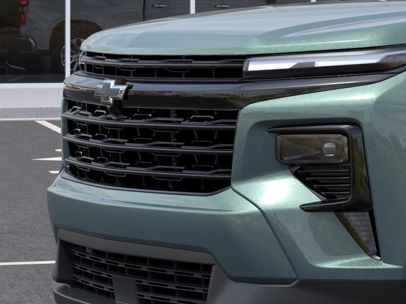 New 2027 Chevrolet Traverse LT w/ Midnight/Sport Edition FWD image 30