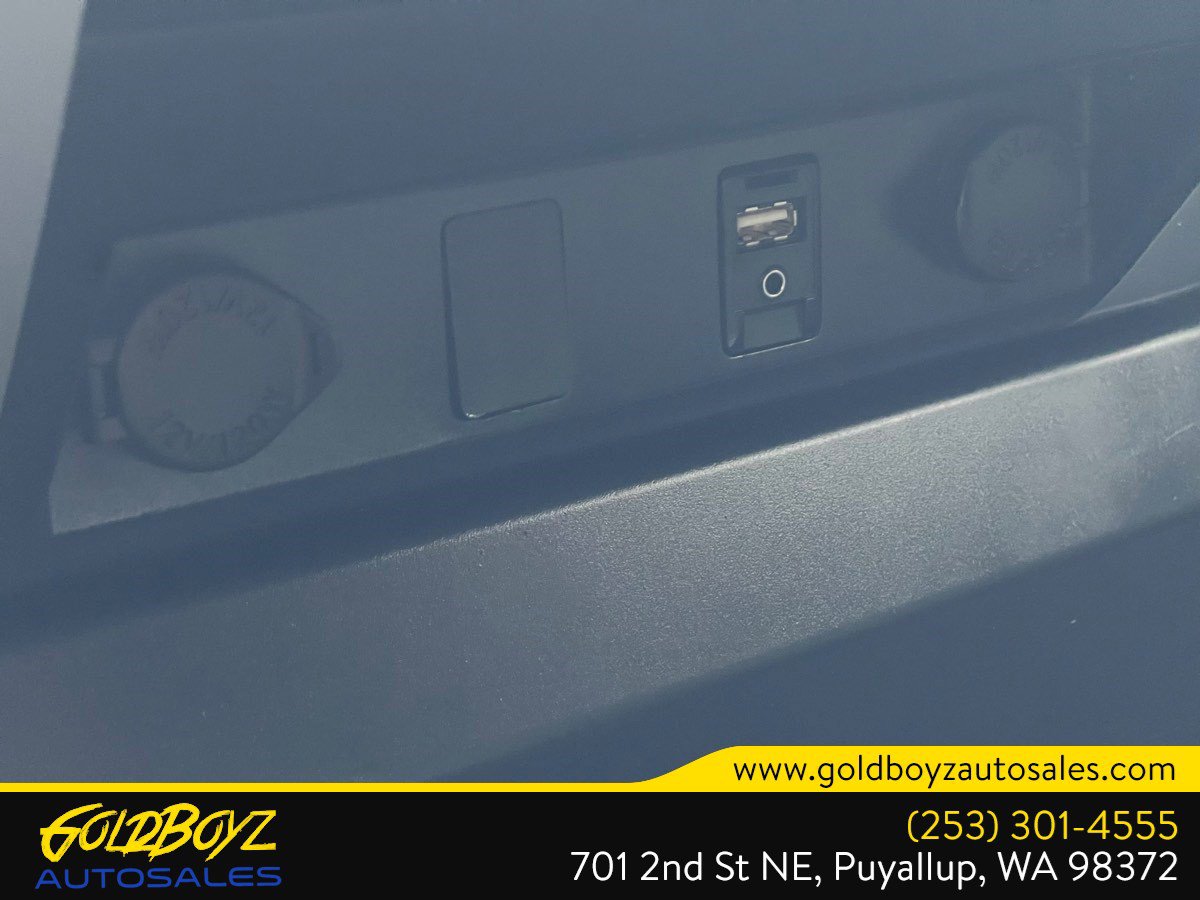 Used 2019 Toyota Tundra SR5 AWD/4WD image 23