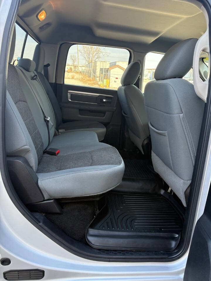 Used 2016 RAM 1500 Big Horn AWD/4WD image 11