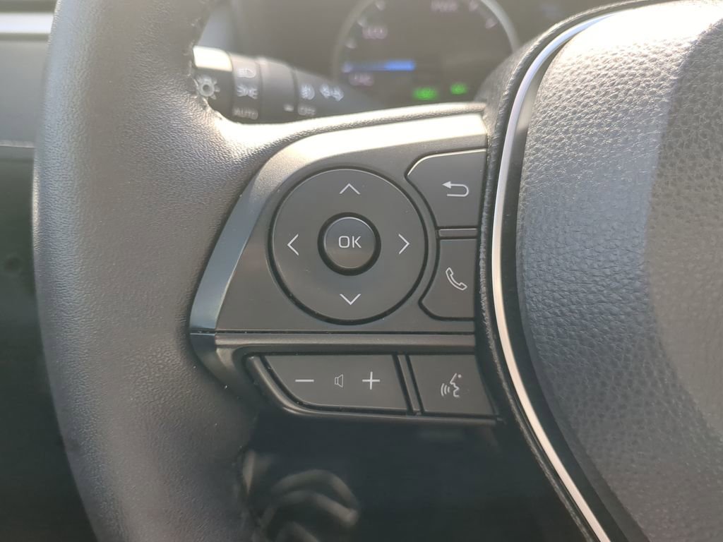 Used 2021 Toyota RAV4 XLE w/ Convenience Package image 30