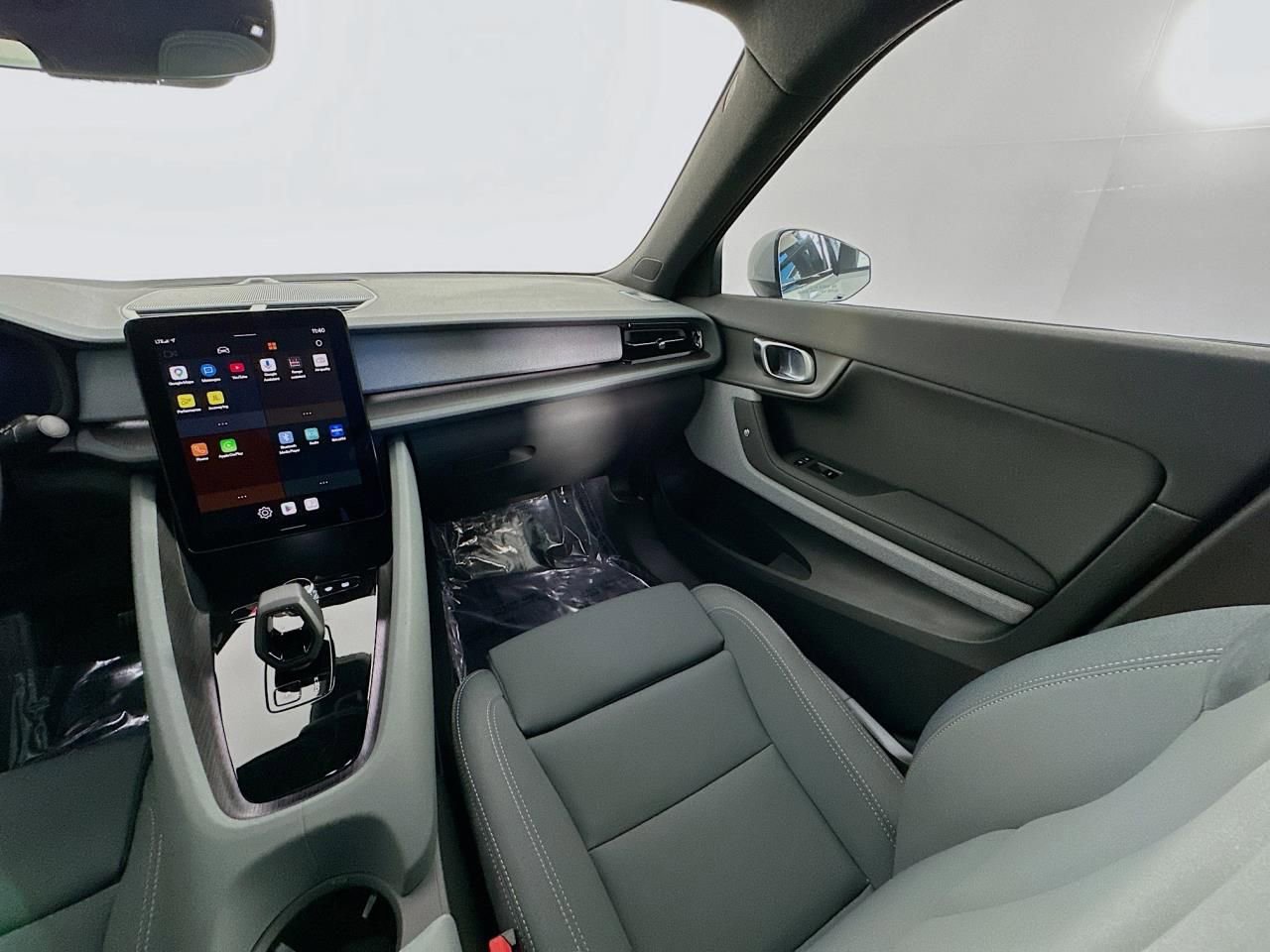 Used 2023 Polestar Polestar 2 image 12