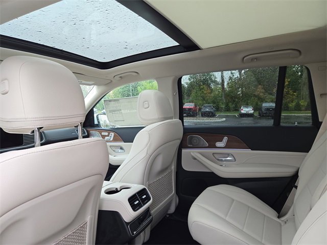 New 2026 Mercedes-Benz GLS 450 4MATIC image 31