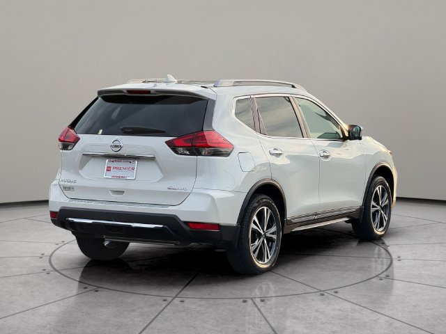 Used 2017 Nissan Rogue SL w/ SL Premium Package AWD/4WD image 7