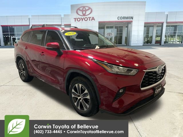 Used 2020 Toyota Highlander XLE image 1