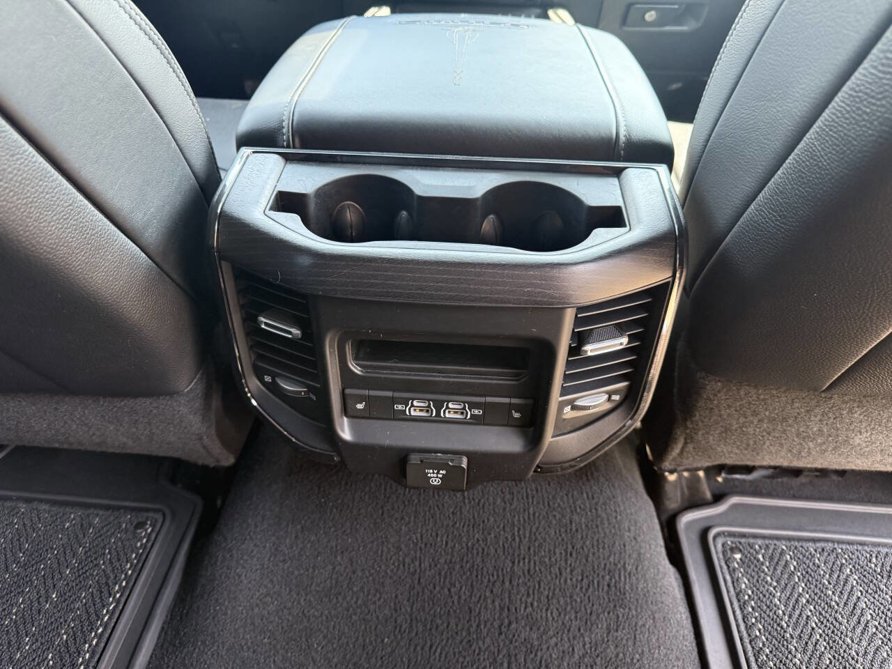 Used 2022 RAM 2500 Limited w/ Night Edition image 34