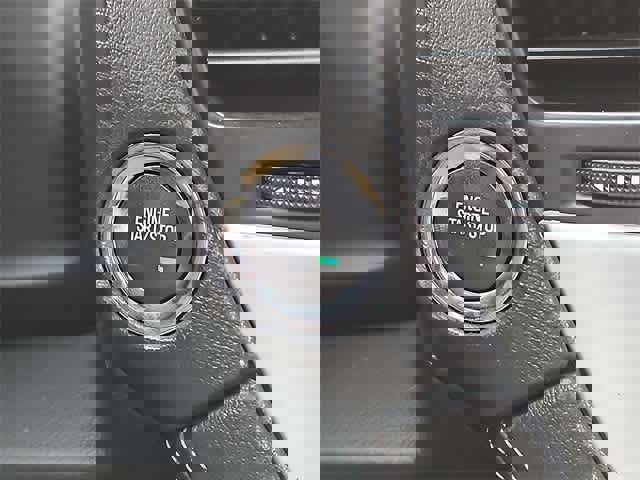 Certified 2020 GMC Yukon XL SLT image 23