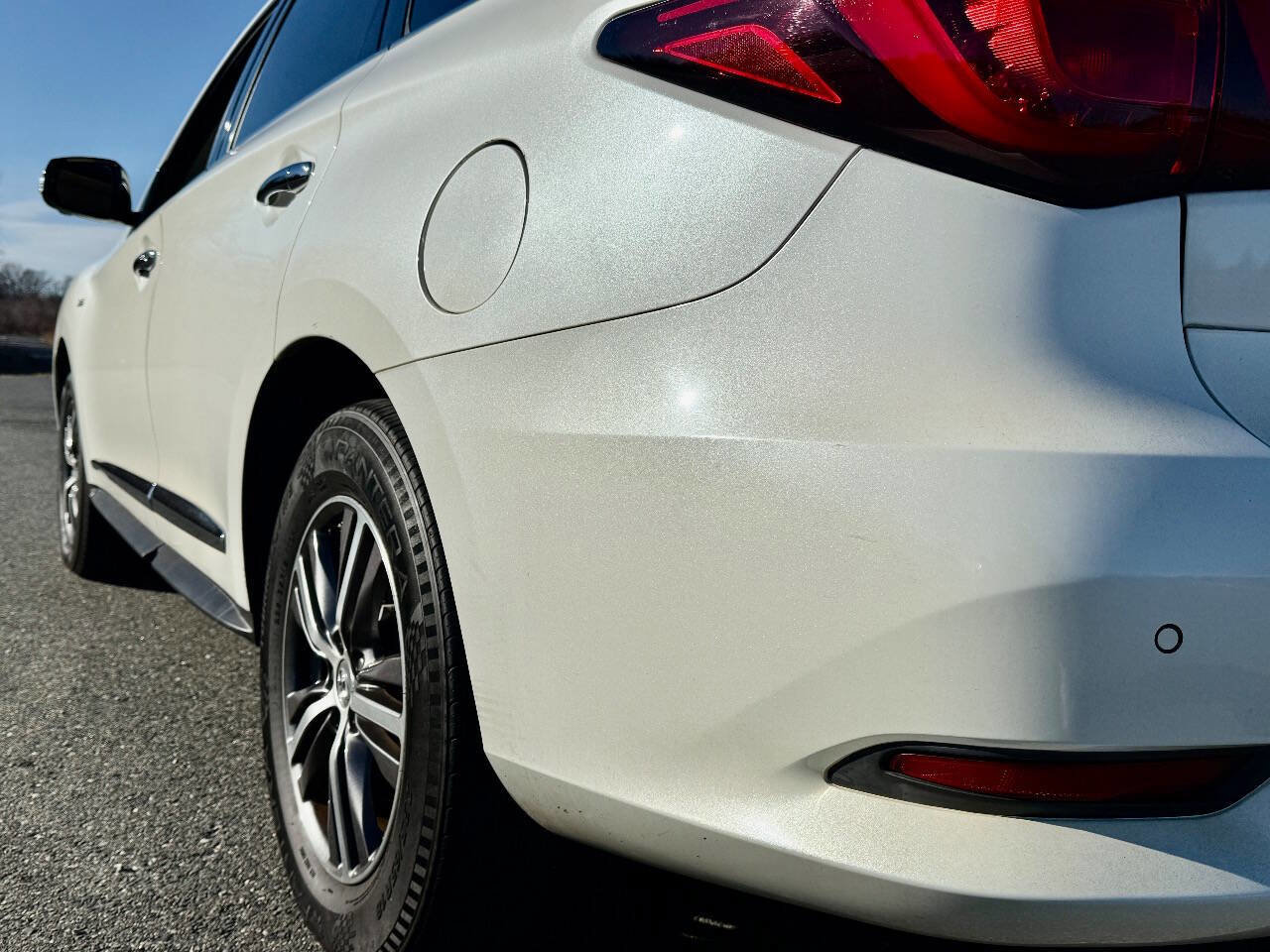 Used 2016 INFINITI QX60 AWD w/ Premium Plus Package image 17