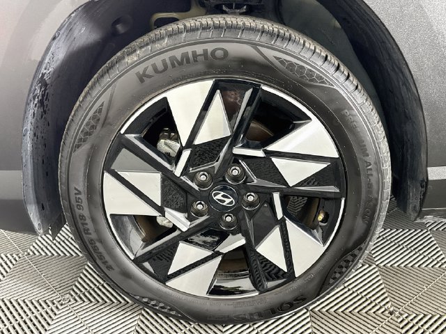 Used 2024 Hyundai Kona SEL FWD image 35