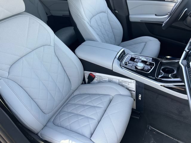New 2027 BMW X7 xDrive40i w/ Executive Package AWD/4WD image 11