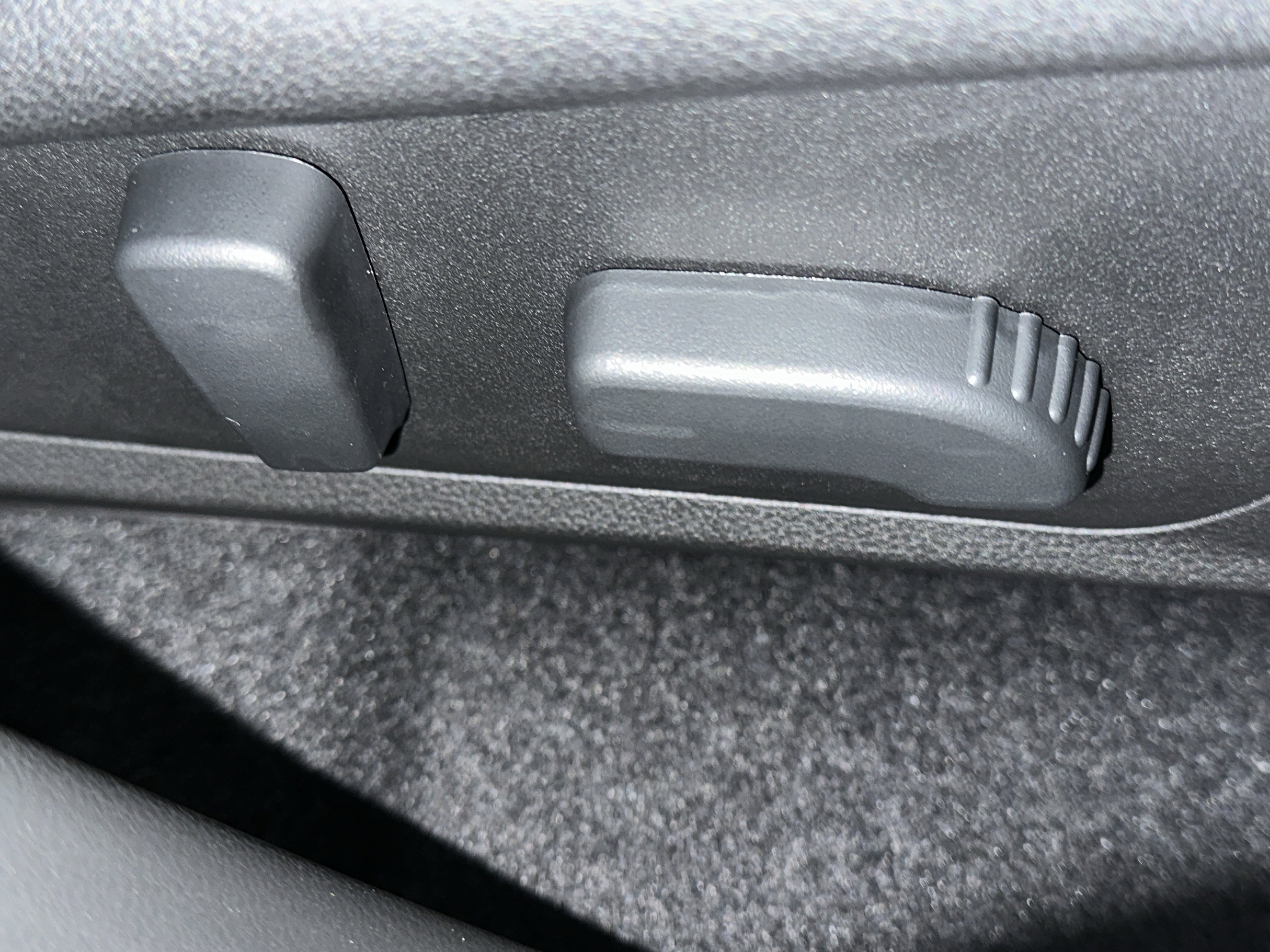 New 2025 Subaru Forester Limited image 25