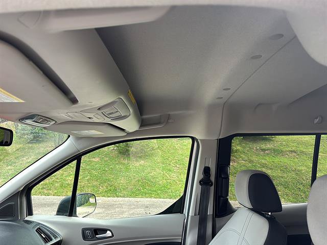 Used 2022 Ford Transit Connect XLT FWD image 15