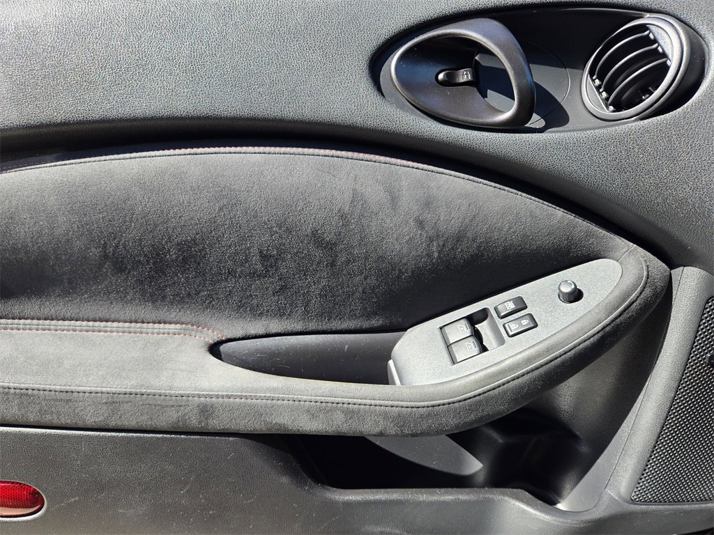 Used 2017 Nissan 370Z NISMO image 25