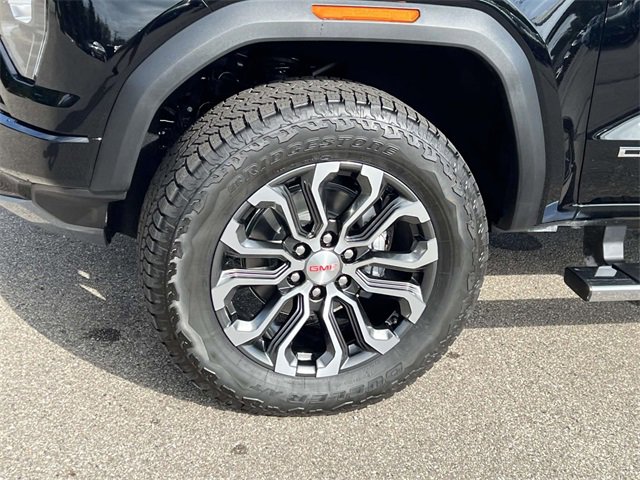 New 2026 GMC Canyon Denali image 10