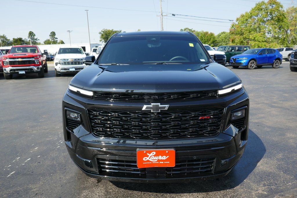Certified 2025 Chevrolet Traverse RS image 9