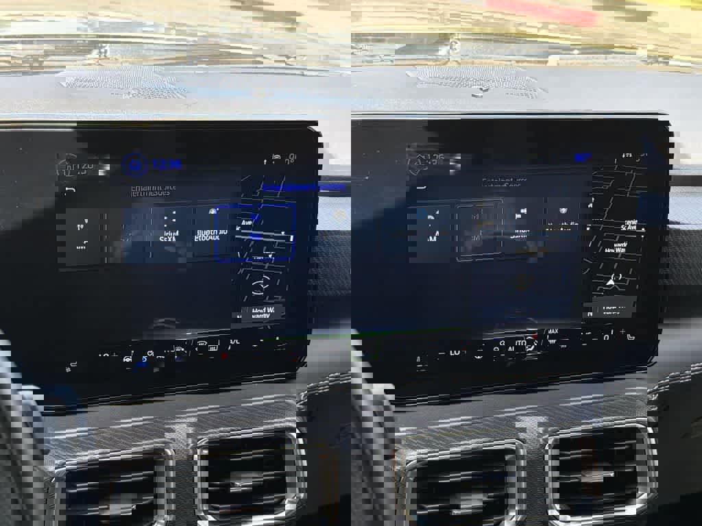 Used 2024 Ford Mustang GT Premium image 19