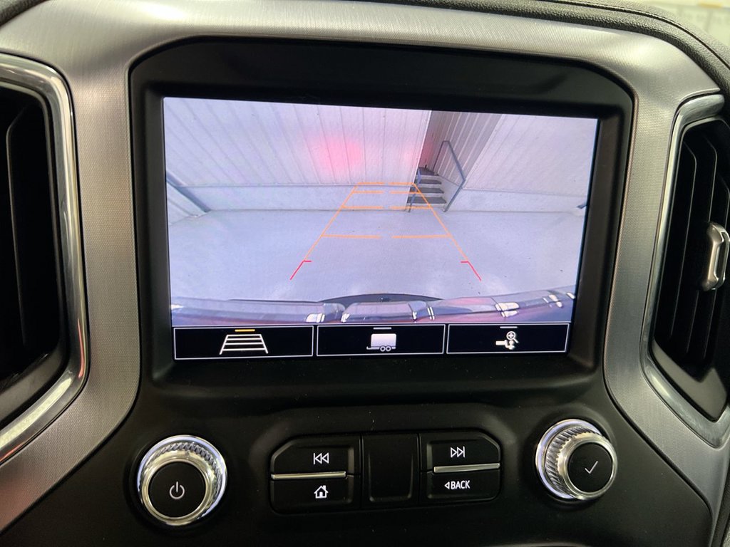 Used 2020 GMC Sierra 1500 SLT w/ SLT Premium Package AWD/4WD image 15