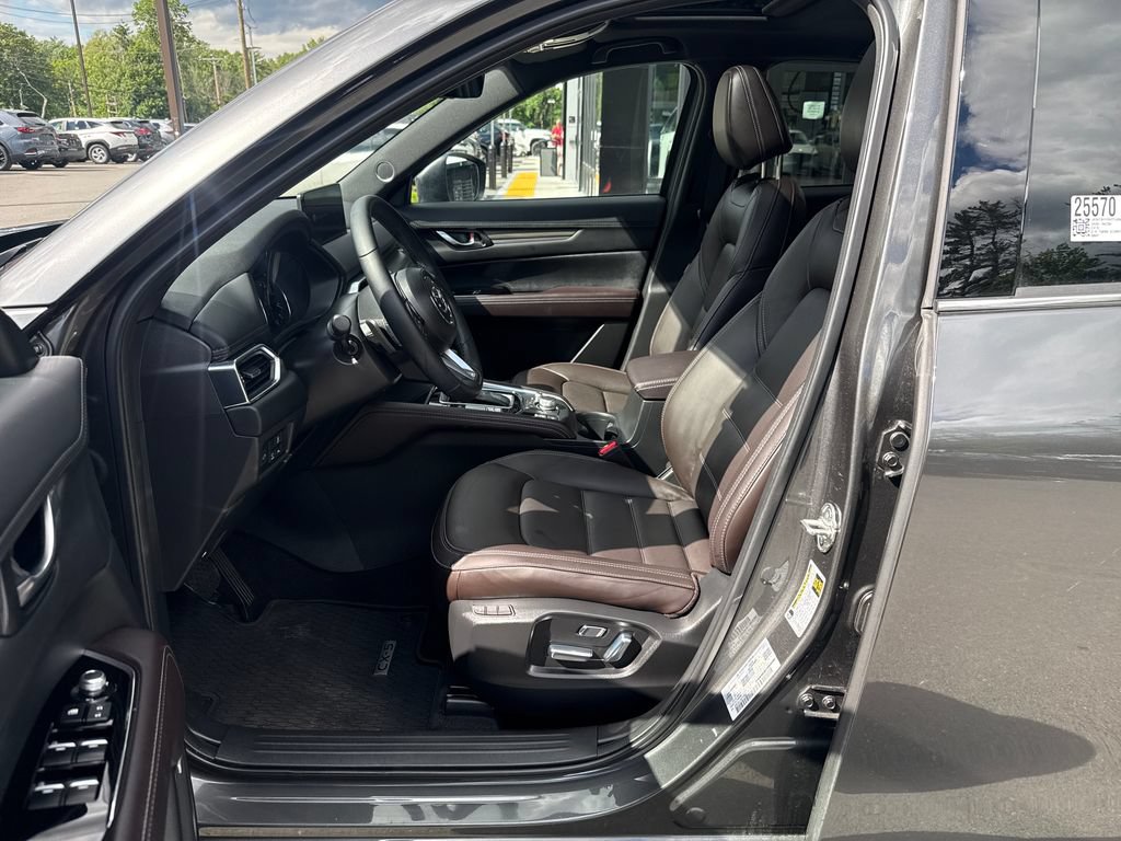 Used 2025 MAZDA CX-5 Signature AWD/4WD image 9