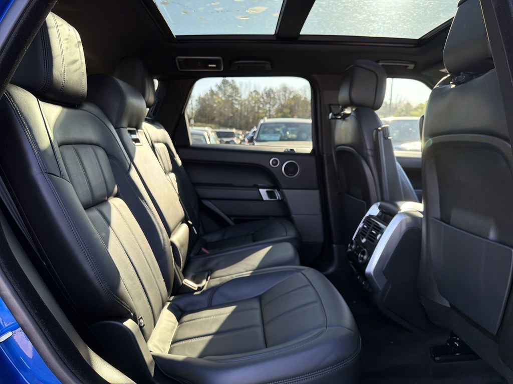 Used 2020 Land Rover Range Rover Sport HSE Dynamic image 14