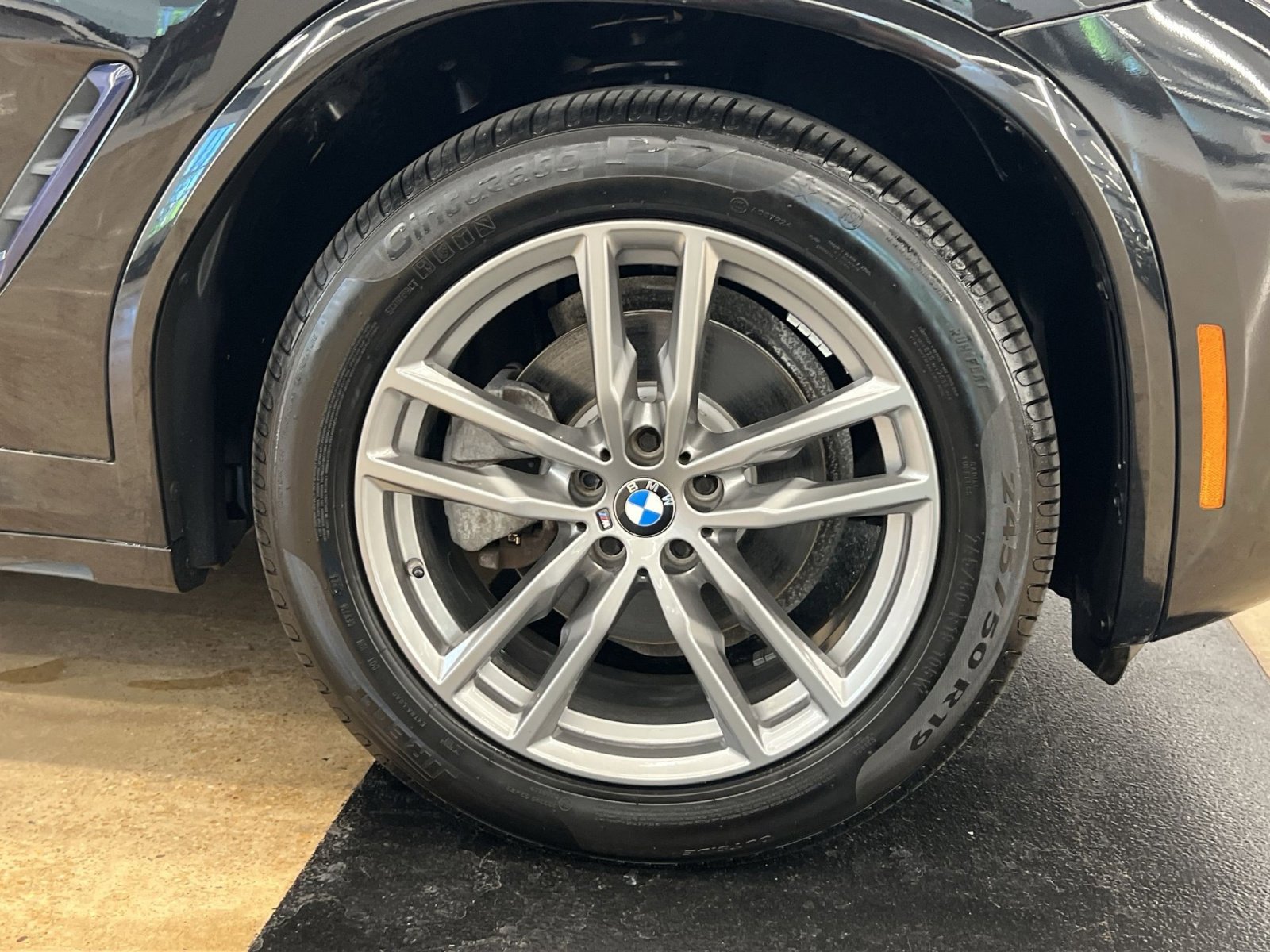 Used 2019 BMW X4 xDrive30i AWD/4WD image 11