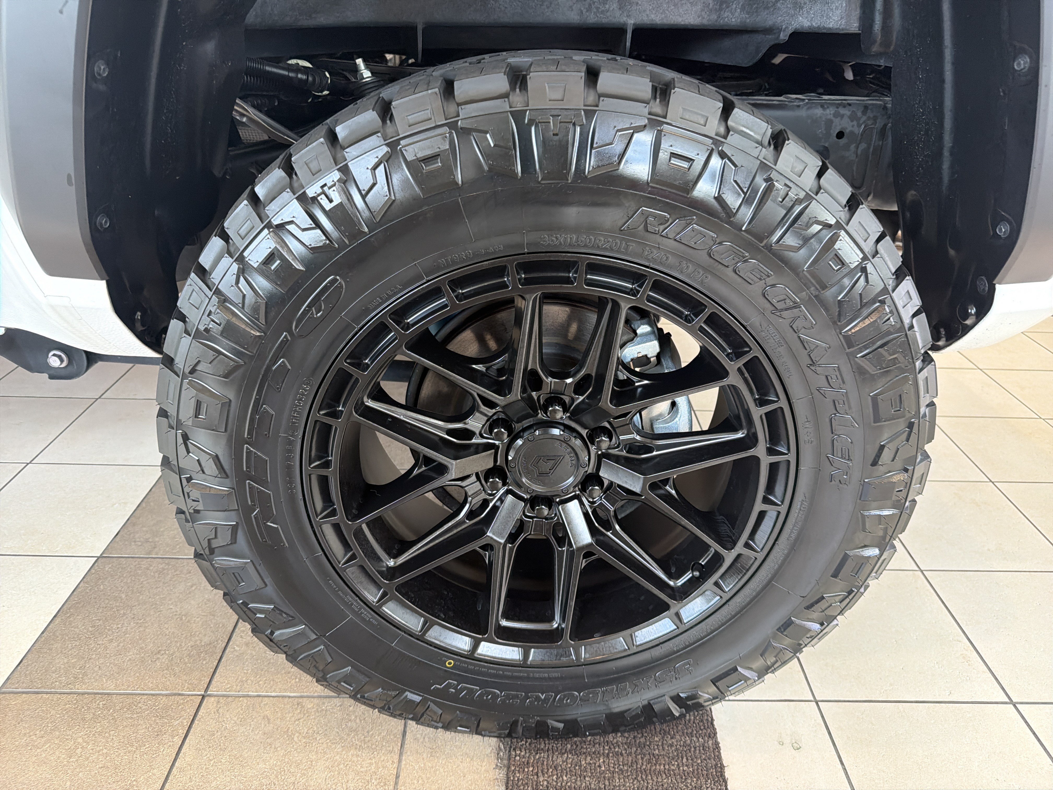 New 2025 Toyota Tacoma TRD Off-Road w/ TRD Off Road Premium Package AWD/4WD image 19