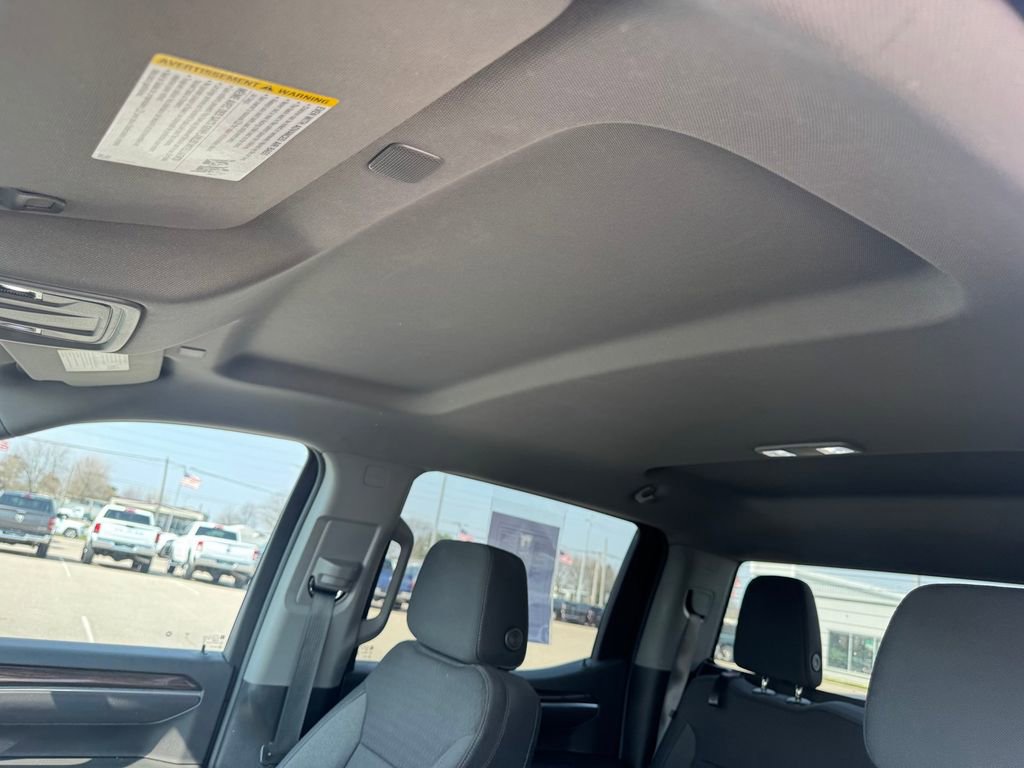 Used 2025 Chevrolet Silverado 1500 LT image 19