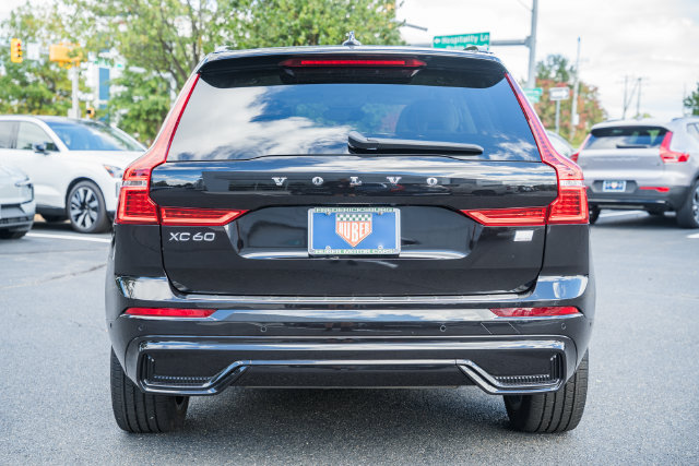 Used 2024 Volvo XC60 T8 Plus w/ Protection Package Premier AWD/4WD image 6