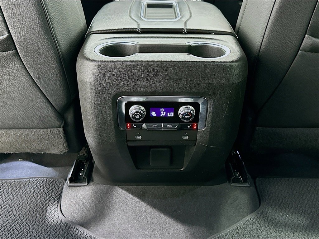 Used 2022 GMC Yukon Denali image 26