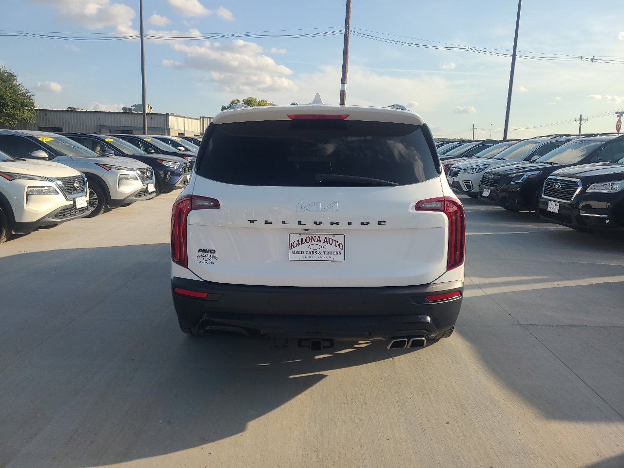 Used 2022 Kia Telluride EX w/ EX Premium Package image 7