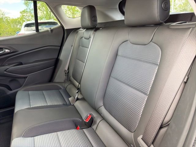 New 2026 Chevrolet Trax LT w/ Driver Confidence Package FWD image 20
