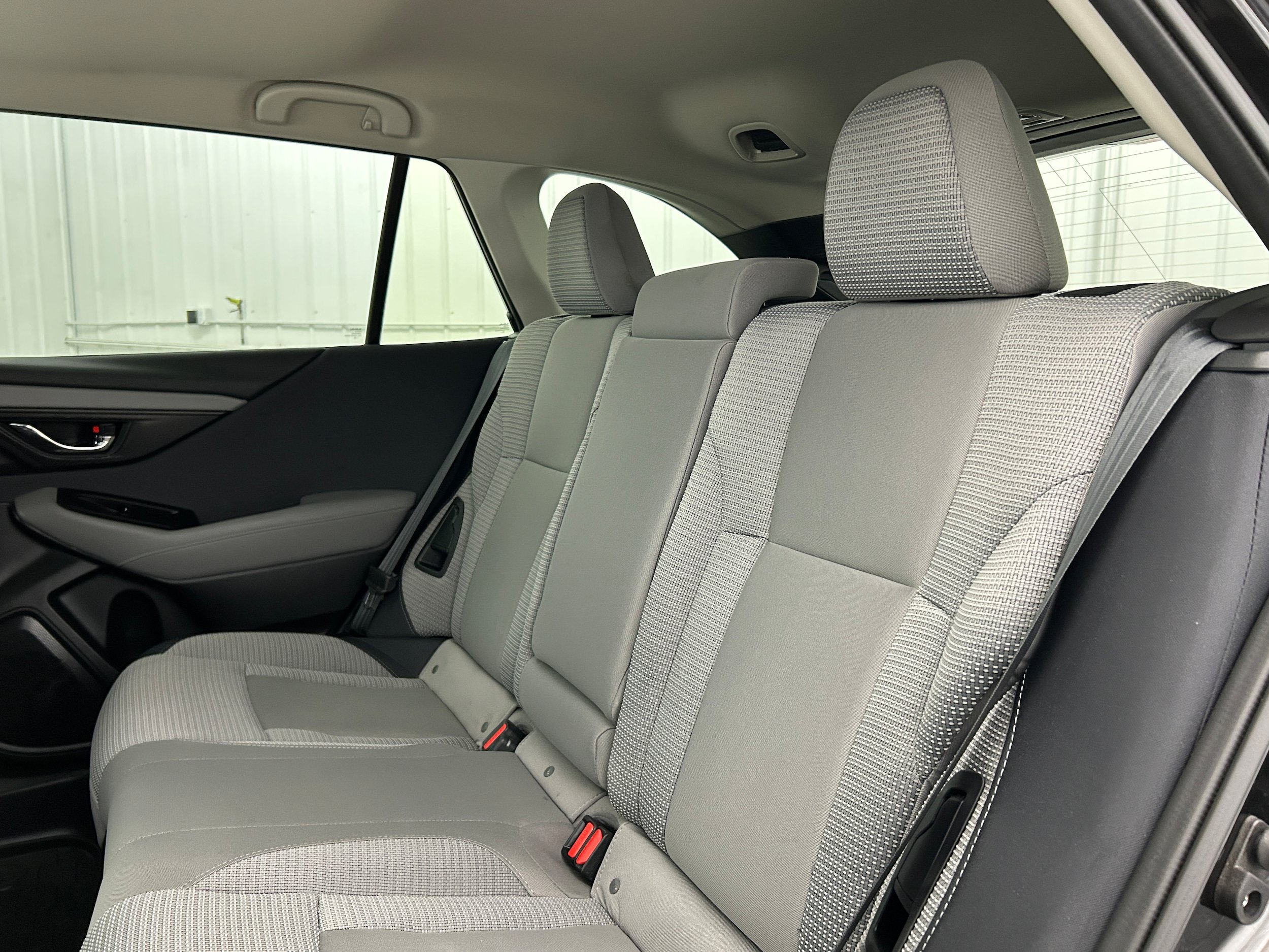 Used 2023 Subaru Outback Premium AWD/4WD image 30