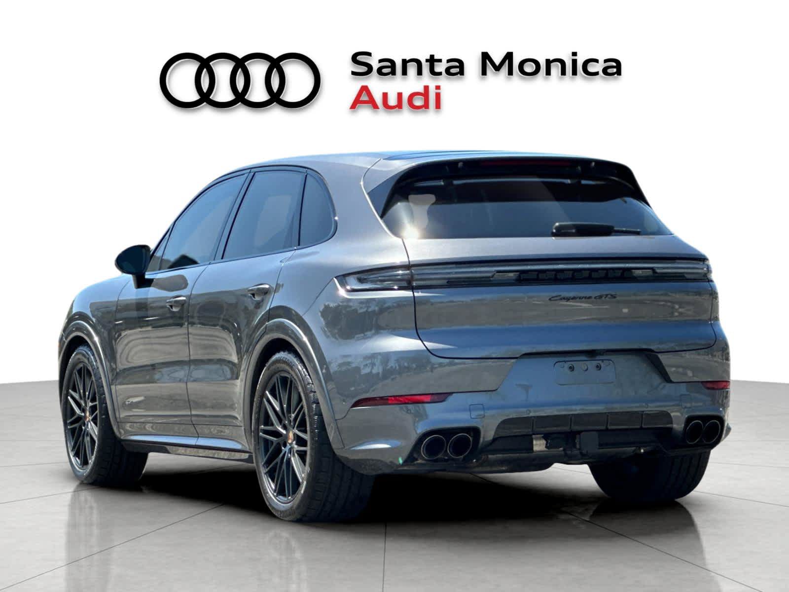Used 2025 Porsche Cayenne GTS AWD/4WD image 6