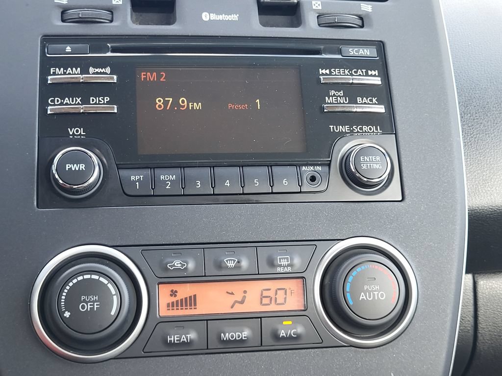 Used 2013 Nissan Leaf S FWD image 22