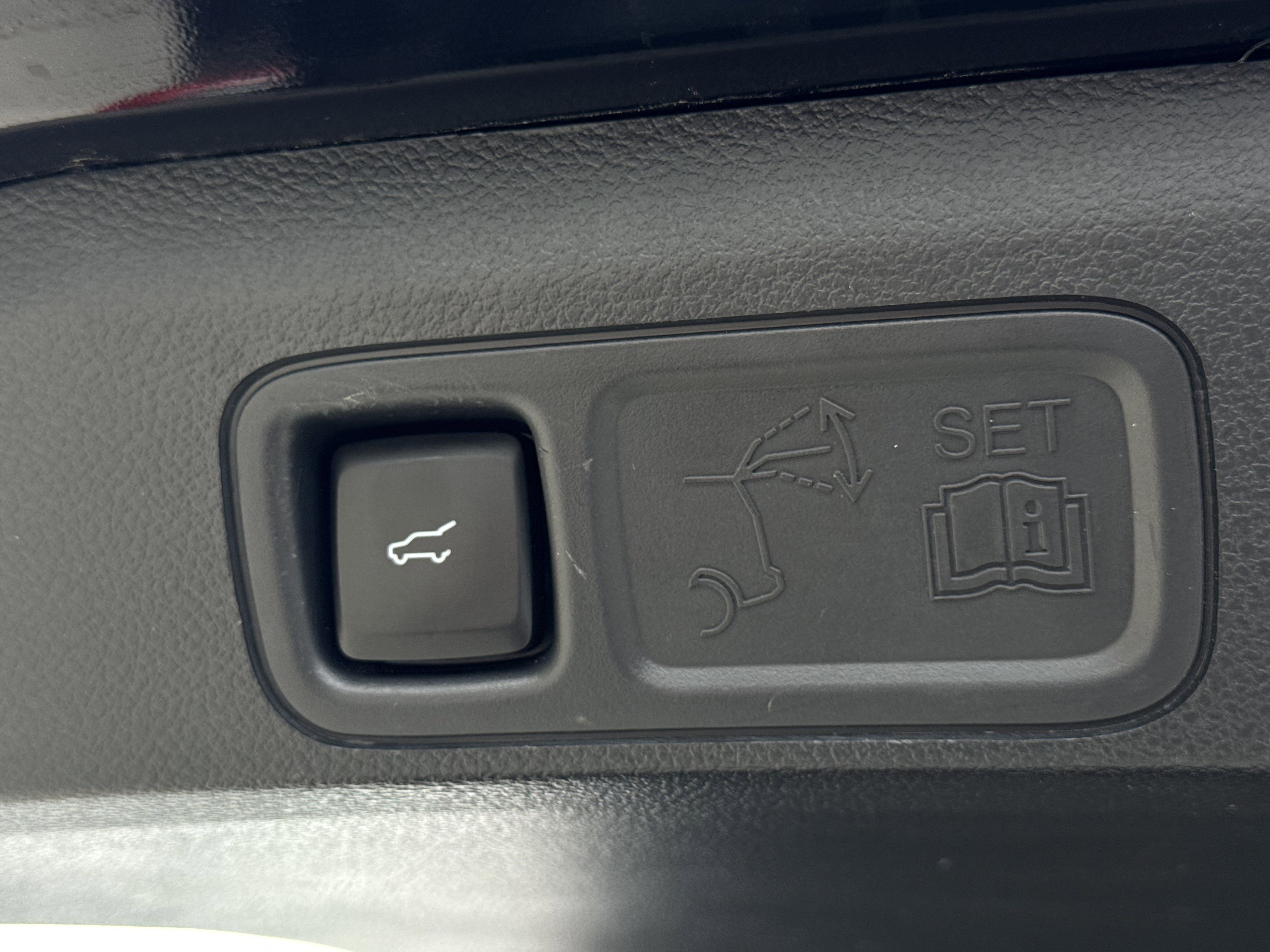 Used 2024 Ford Expedition Max Limited image 10